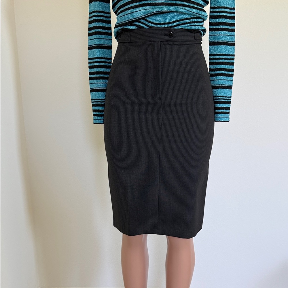 Chic Black Pencil Skirt